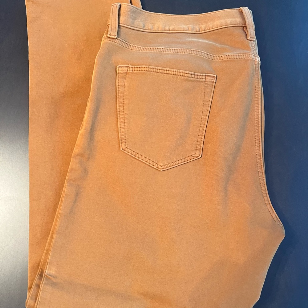 Banana Republic Camel Traveler Athletic Tapered Pants